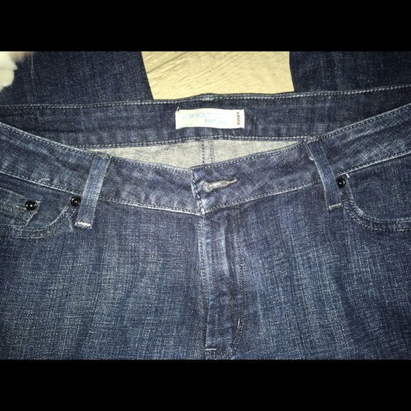 Levi Low Rise - Picture 5 of 8